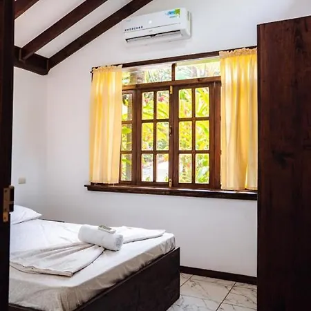 Flor De Paraiso Bungalows Montezuma Exterior photo
