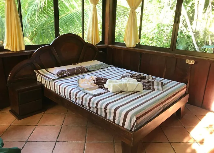 Flor De Paraiso Bungalows